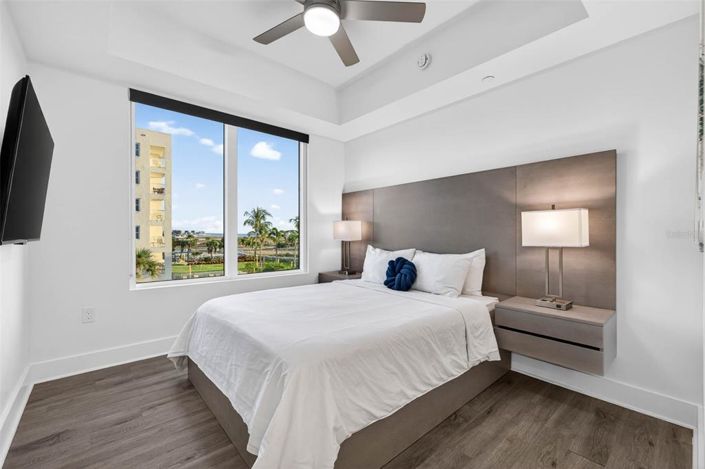 Image No.9-2 Bed Property for sale