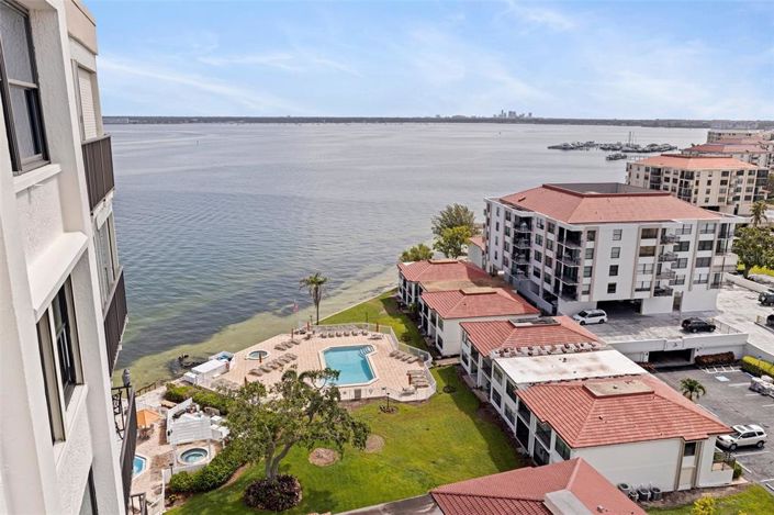 Image No.31-2 Bed Property for sale