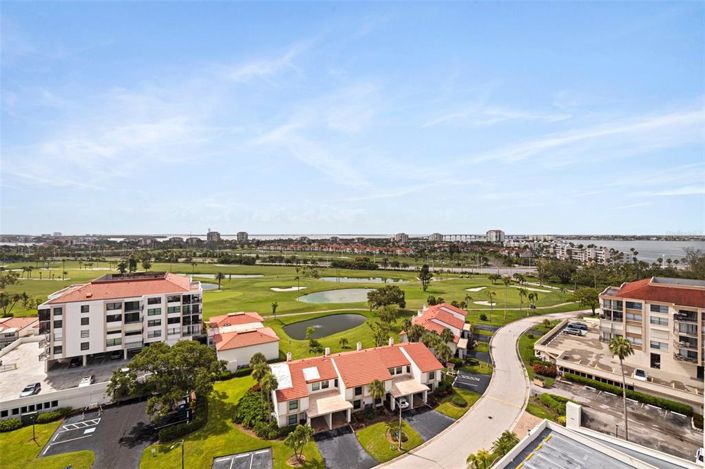 Image No.32-2 Bed Property for sale