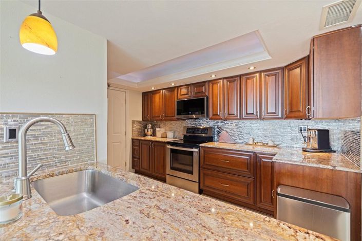 Image No.4-2 Bed Property for sale