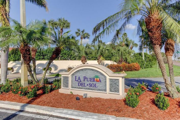 Image No.21-2 Bed Property for sale