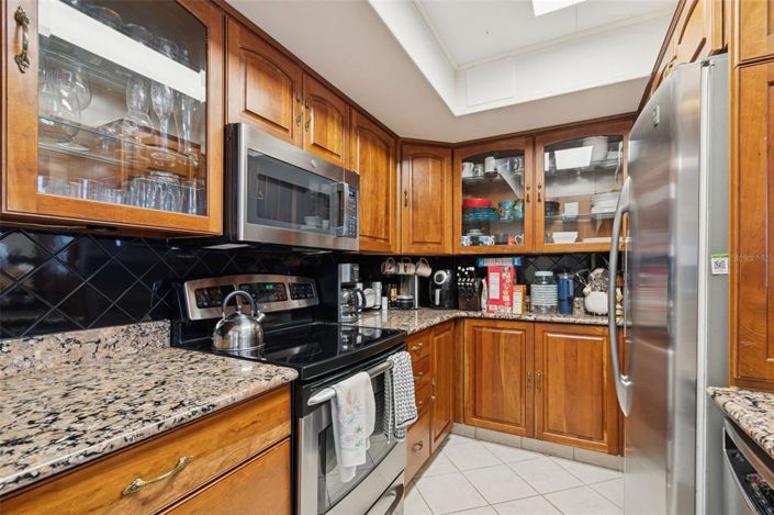 Image No.3-2 Bed Property for sale