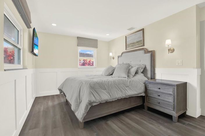 Image No.17-3 Bed Property for sale