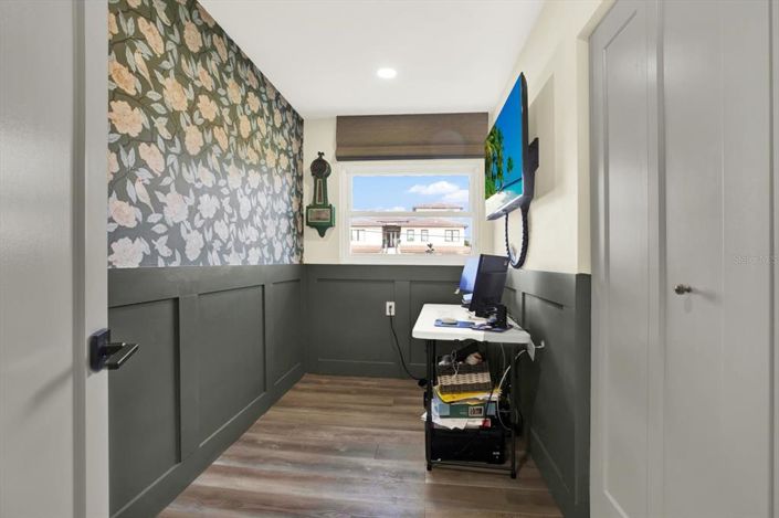 Image No.18-3 Bed Property for sale