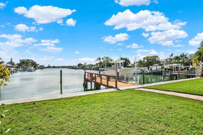 Image No.22-3 Bed Property for sale