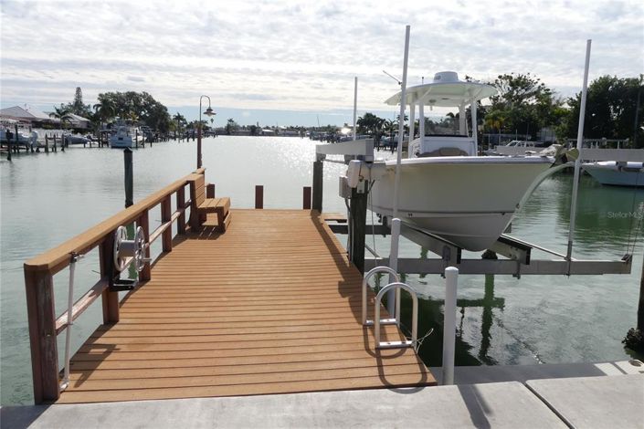 Image No.28-3 Bed Property for sale