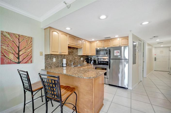 Image No.15-1 Bed Property for sale