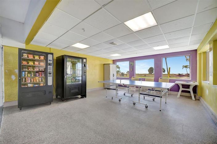 Image No.56-1 Bed Property for sale