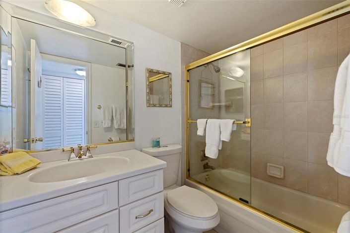 Image No.19-2 Bed Property for sale