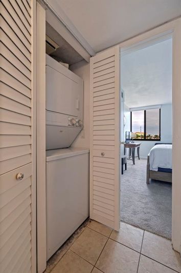 Image No.23-2 Bed Property for sale