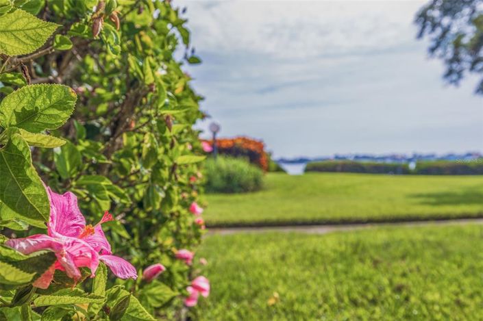 Image No.40-2 Bed Property for sale