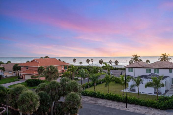 Image No.47-4 Bed Property for sale