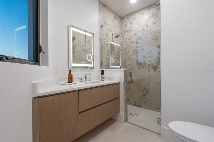 Image No.59-4 Bed Property for sale