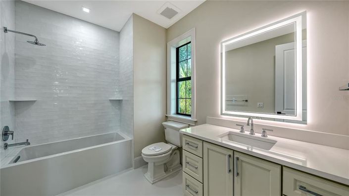 Image No.45-Propriété de 4 chambres à vendre à Sarasota