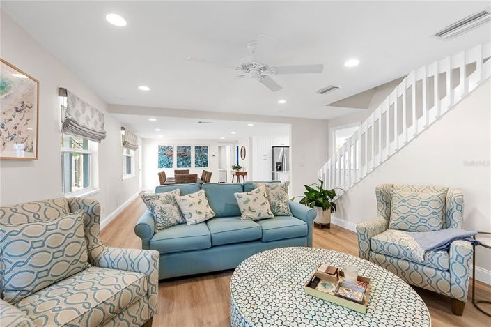 Image No.9-4 Bed Property for sale