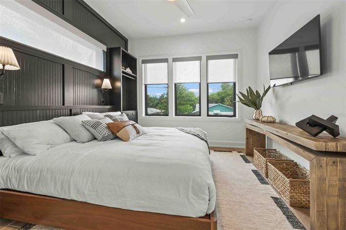 Image No.16-4 Bed Property for sale