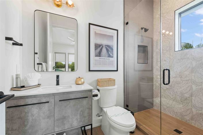 Image No.18-4 Bed Property for sale