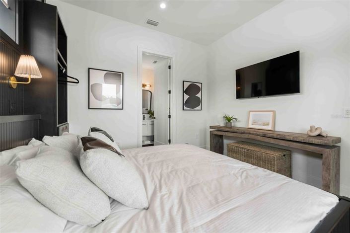 Image No.21-4 Bed Property for sale