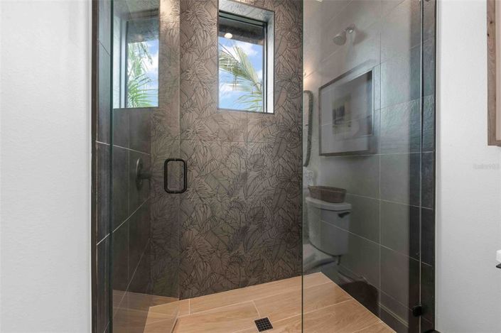 Image No.24-4 Bed Property for sale