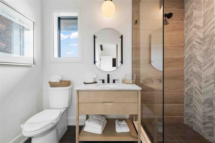 Image No.34-4 Bed Property for sale