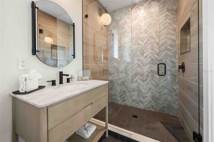 Image No.35-4 Bed Property for sale