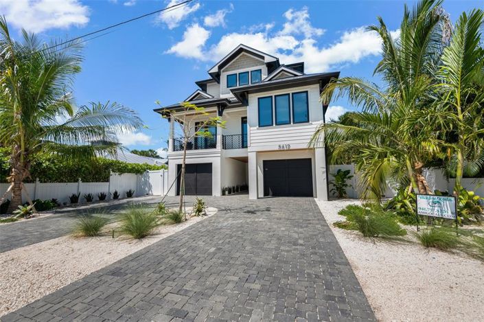 Image No.53-4 Bed Property for sale