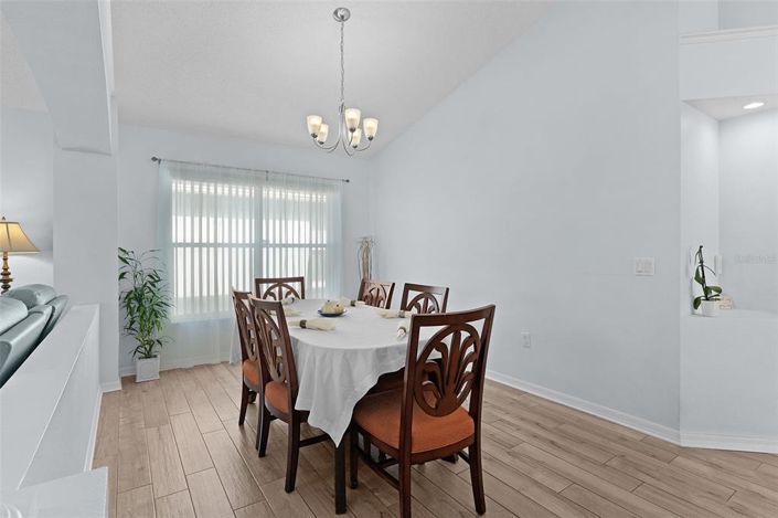 Image No.15-4 Bed Property for sale