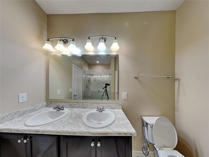 Image No.14-4 Bed Property for sale