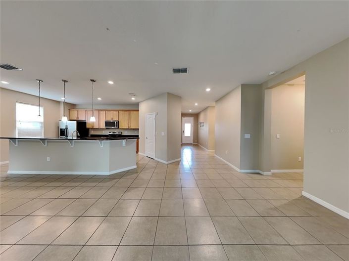 Image No.8-4 Bed Property for sale