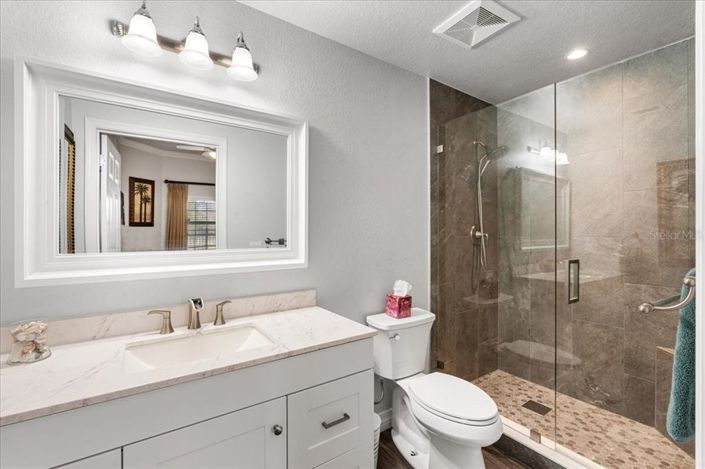 Image No.22-3 Bed Property for sale