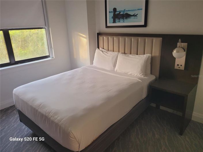 Image No.10-3 Bed Property for sale