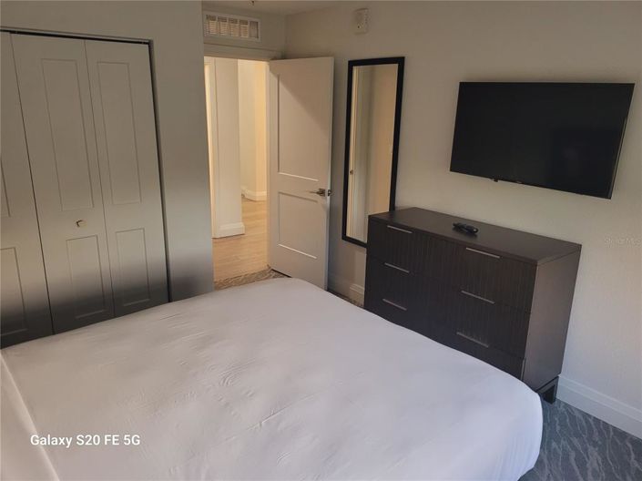 Image No.11-3 Bed Property for sale