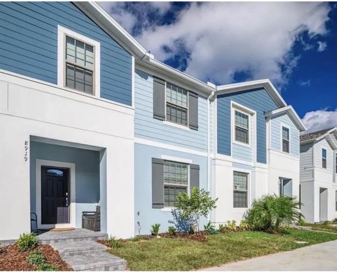 Image No.2-5 Bed Townhouse for sale