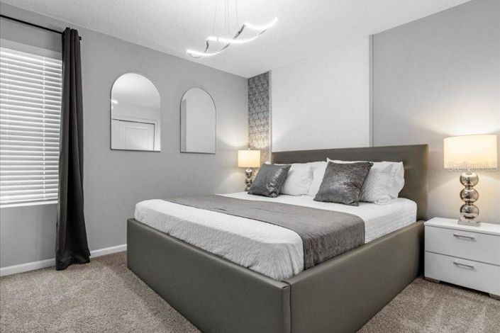 Image No.14-9 Bed Property for sale