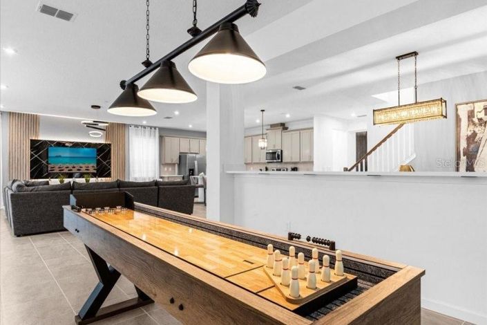 Image No.8-9 Bed Property for sale