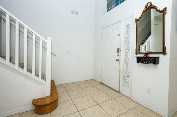 Image No.2-Propriété de 7 chambres à vendre à Kissimmee