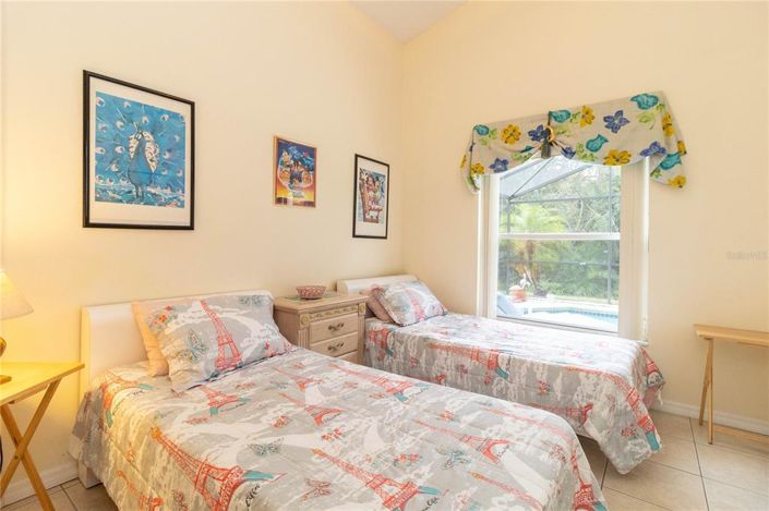 Image No.22-4 Bed Property for sale