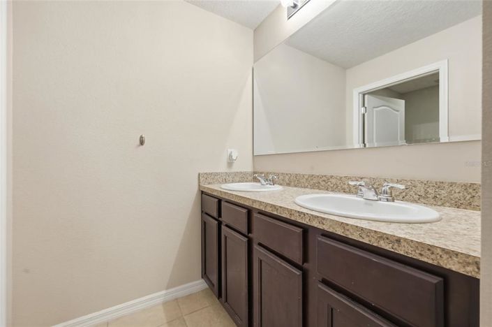 Image No.30-Propriété de 5 chambres à vendre à Davenport