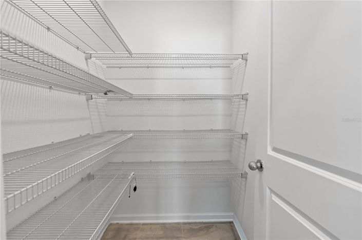 Image No.9-5 Bed Property for sale