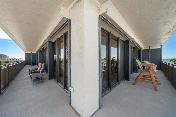 Image No.14-2 Bed Property for sale