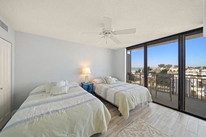 Image No.18-2 Bed Property for sale