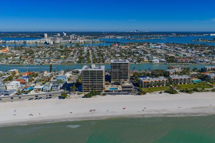 Image No.43-2 Bed Property for sale