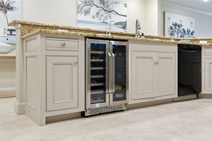 Image No.13-2 Bed Property for sale