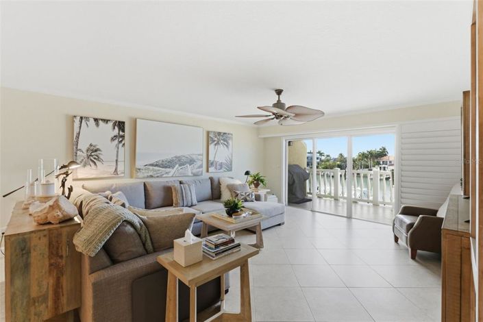 Image No.17-2 Bed Property for sale