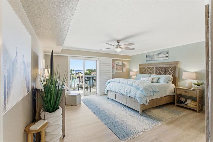 Image No.19-2 Bed Property for sale