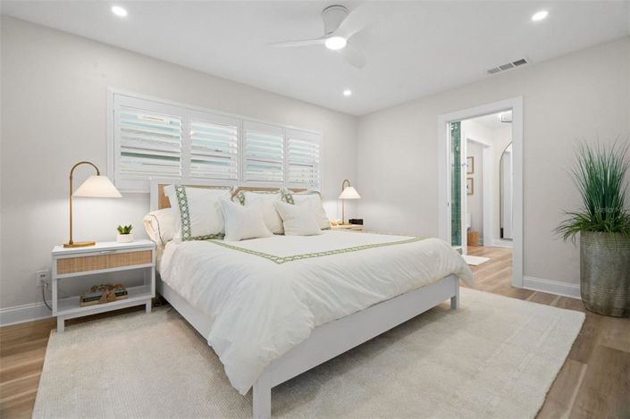 Image No.26-3 Bed Property for sale