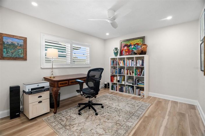 Image No.29-3 Bed Property for sale