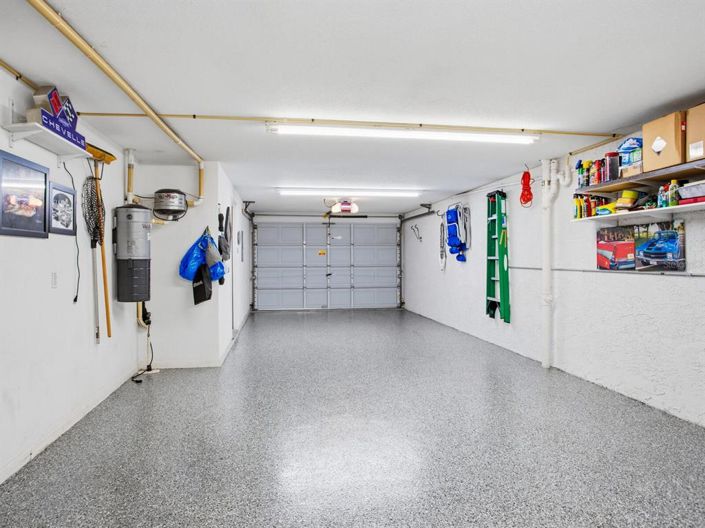 Image No.55-3 Bed Townhouse for sale