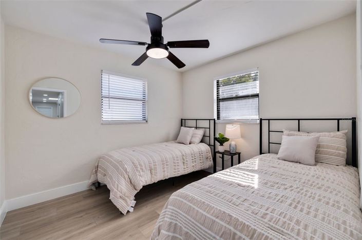 Image No.16-3 Bed Property for sale