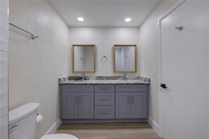 Image No.20-3 Bed Property for sale